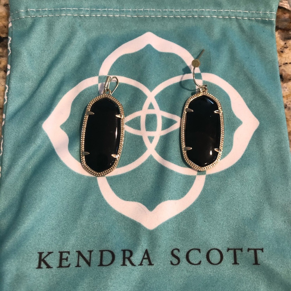 KENDRA SCOTT EARRINGS